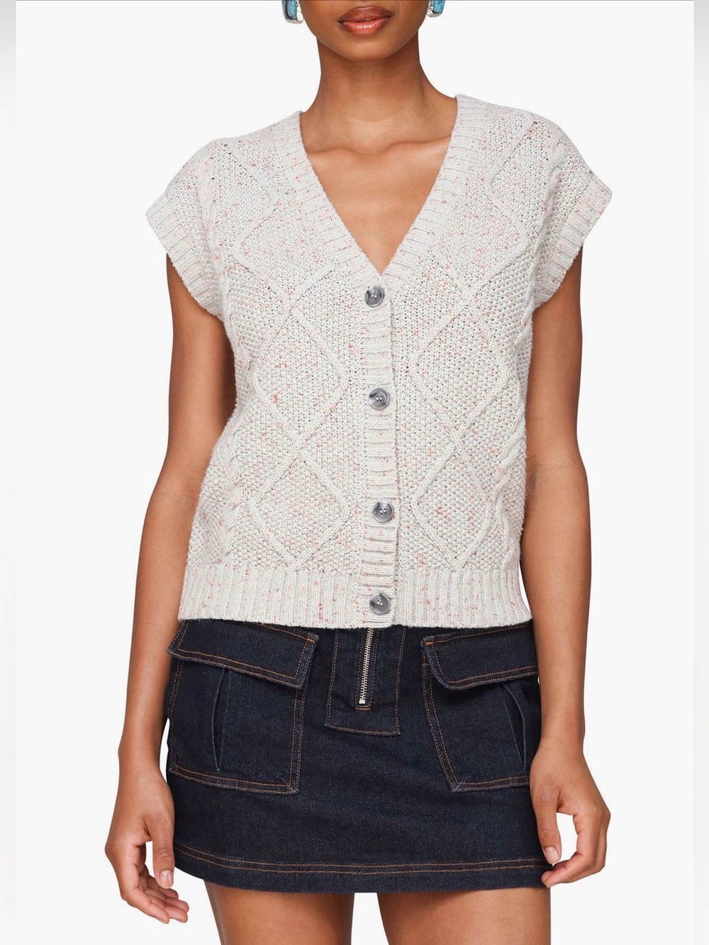 Avec Les Filles‎ NWT Cable Stitch Knit Button-Front Vest Grey Vest size S